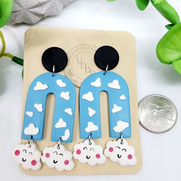 Clay earrings, clouds in the sky, smiling clouds, blue and white, handmade - Picture 4 of 4